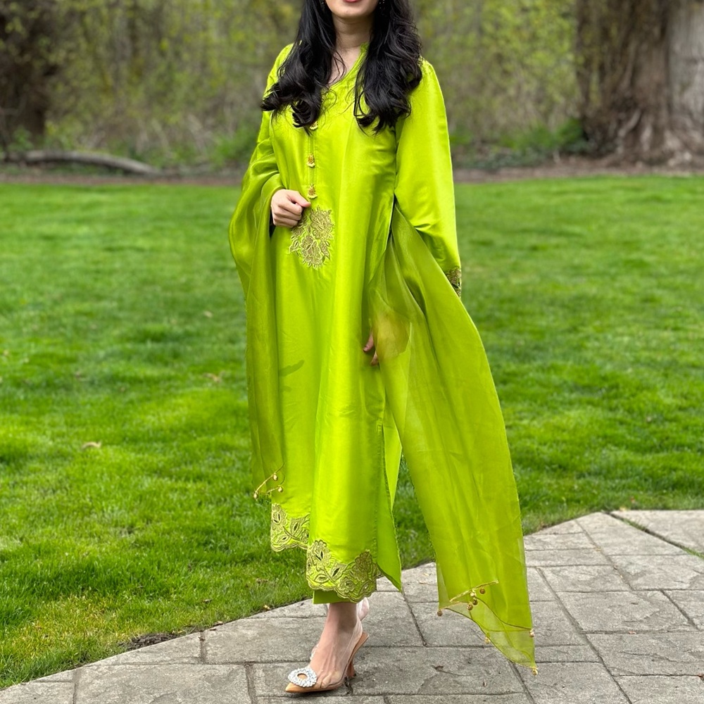 [SOLD] 3 piece set of pure Raw Silk Suit in NEON Green color.